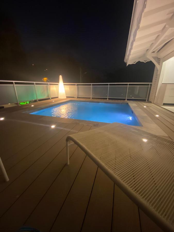 Les Appart Villa Sunbay Caraibes Avec Piscine Privative Vue Mer Et Montagne Ле-Франсуа Экстерьер фото