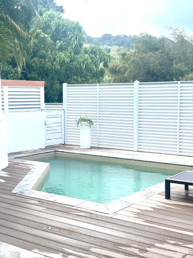 Les Appart Villa Sunbay Caraibes Avec Piscine Privative Vue Mer Et Montagne Ле-Франсуа Экстерьер фото