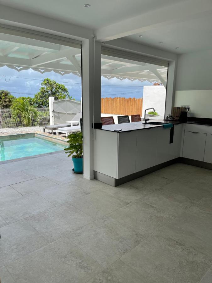 Les Appart Villa Sunbay Caraibes Avec Piscine Privative Vue Mer Et Montagne Ле-Франсуа Экстерьер фото