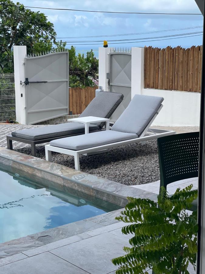 Les Appart Villa Sunbay Caraibes Avec Piscine Privative Vue Mer Et Montagne Ле-Франсуа Экстерьер фото